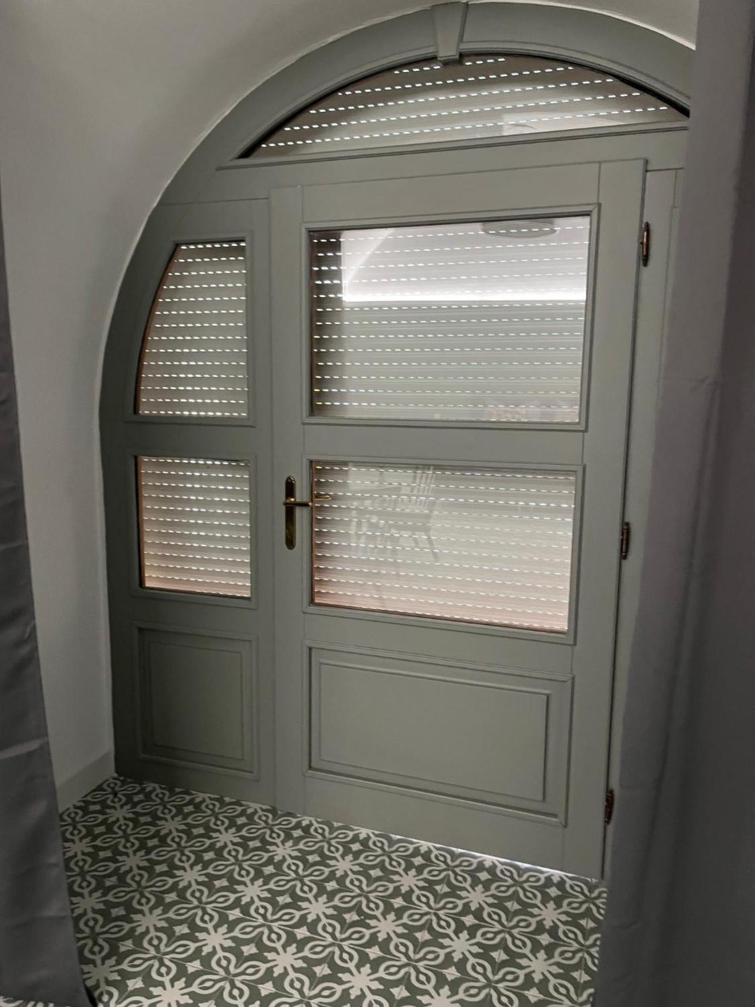 Palac Daun - Studio Apartments ズノイモ エクステリア 写真